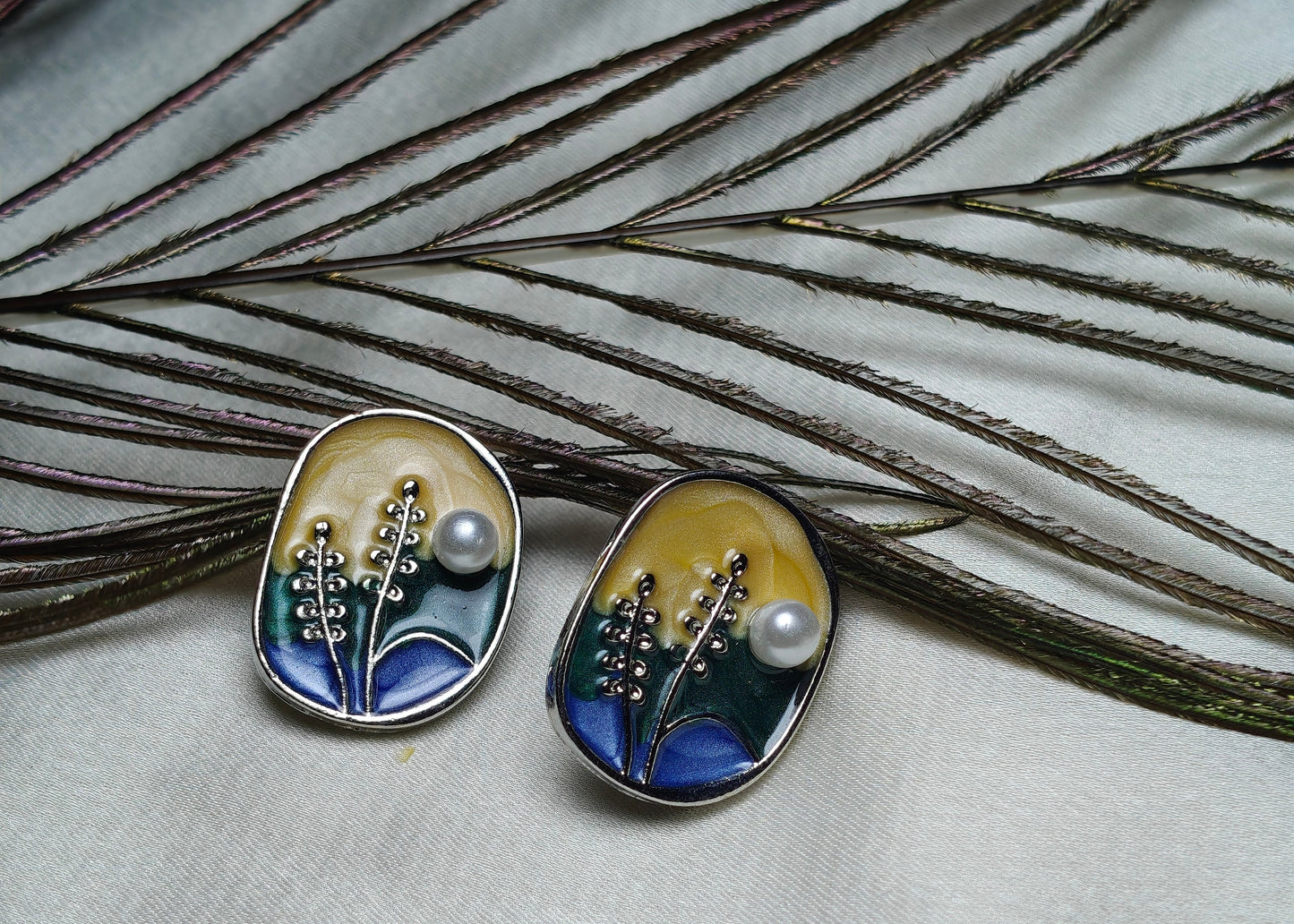 Aurora Premium Earrings