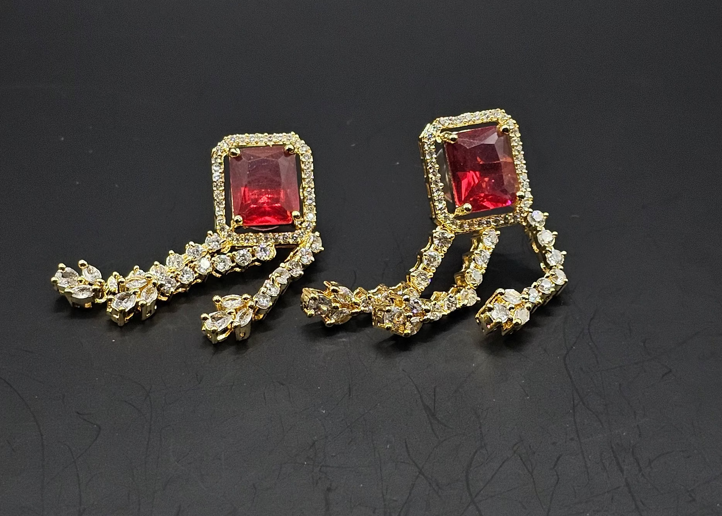 Light weight Ruby and Golden Queen collection