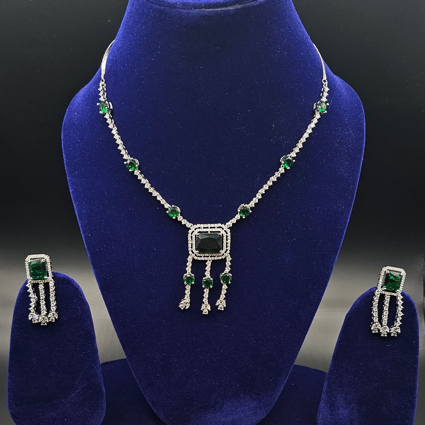 Light weight Green & Silver Queen Collection