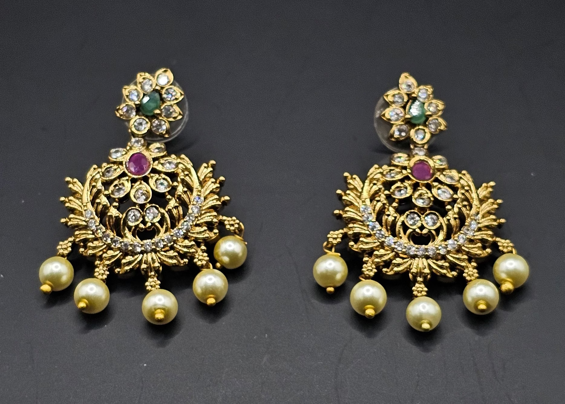 Golden & American Diamond Fusion - Temple Jewellery Queen's collection
