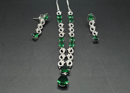 Colord light weight necklace earrings set