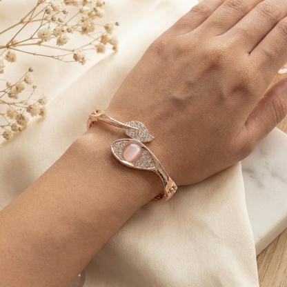 Rose Gold Leaf Motif Cat’s Eye Crystal Bangle